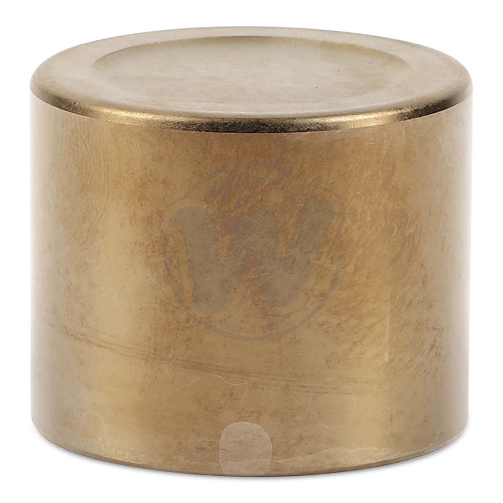 0HX5221_ag9776 three.jpg